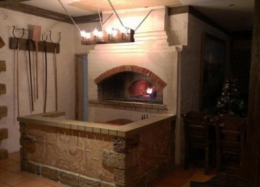 Штукатурка для печей и каминов, сведения необходимые новичку для отделки новой и ремонта старой печи. Виды, свойства и состав огнестойких штукатуро...