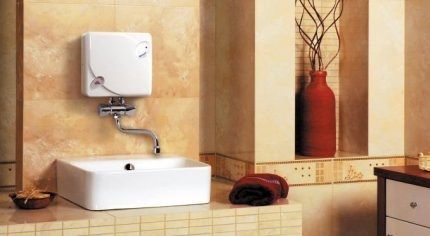 Проточная конструкция водонагревателя
