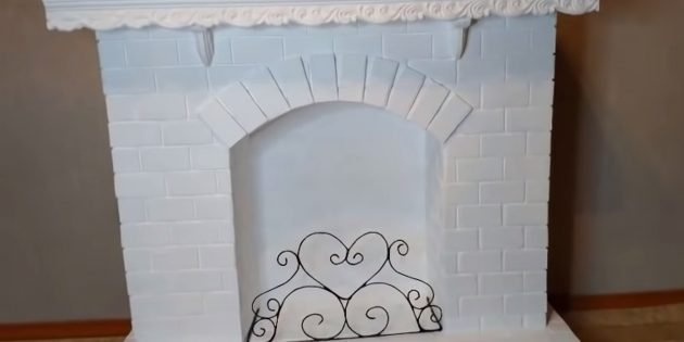 Декоративный камин ручной работы: установите колосниковую решетку и украсьте камин по своему вкусу