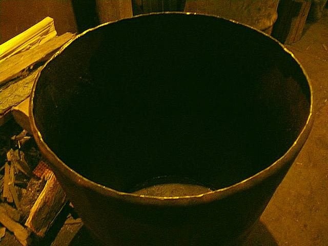 Обработайте края бочки ...
