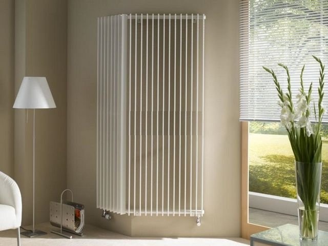 Вертикальные радиаторы для отопления
