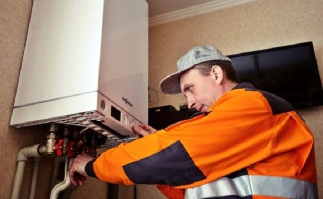 Подключение и ввод в эксплуатацию отопительного оборудования следует доверять только квалифицированным специалистам.