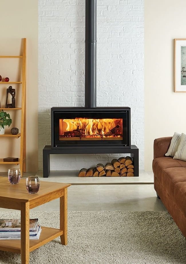 Стильный дровяной камин