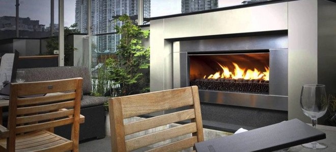 Как выбрать газовый камин для загородного дома?