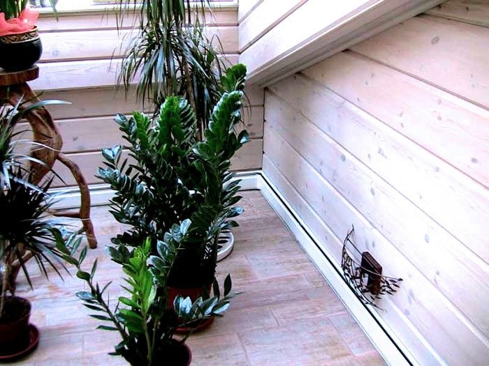 Теплый плинтус - прекрасное решение для зимних садов и веранд.