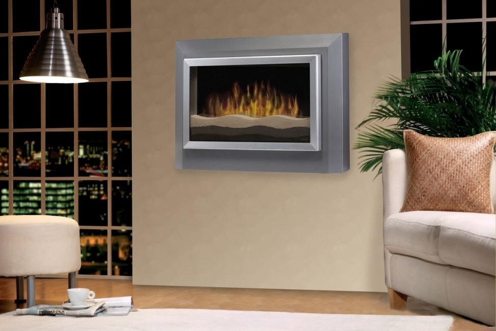 Создает имитацию пожара