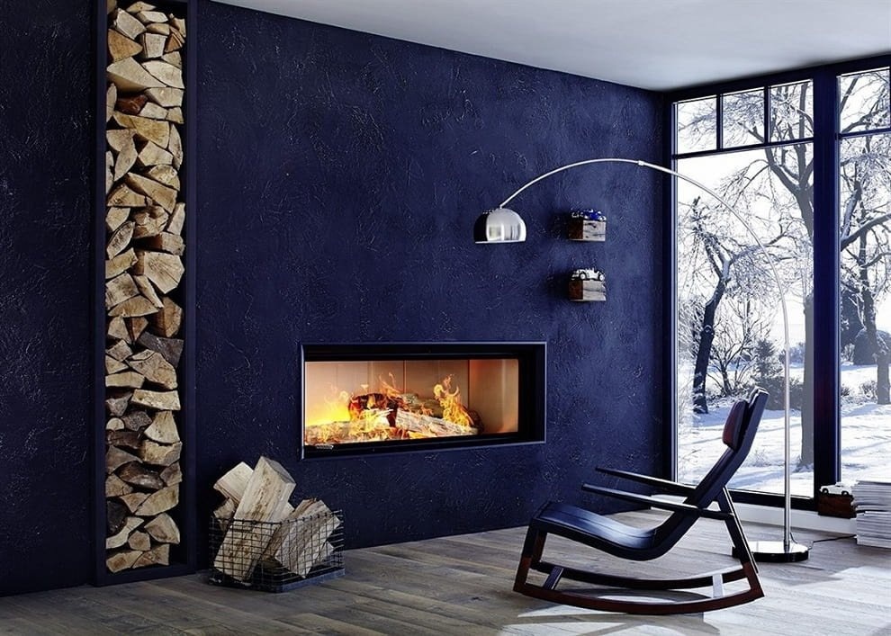 Необычный дизайн камина, встроенного в стену